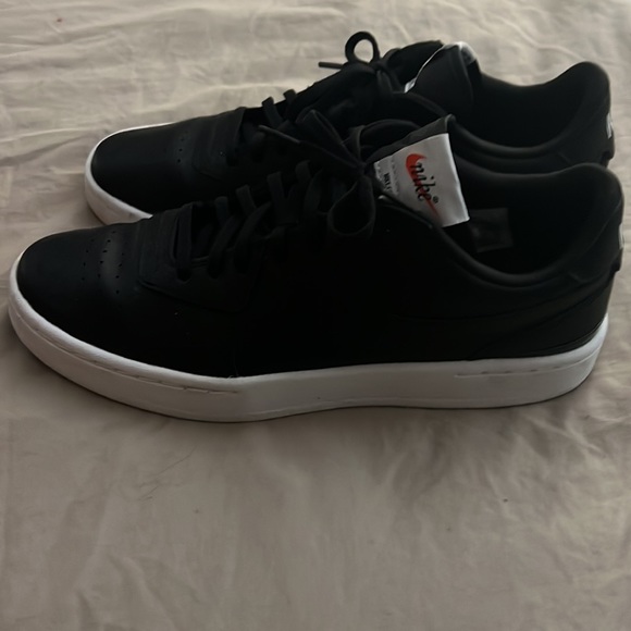 Nike Court Black Low - Picture 2 of 6